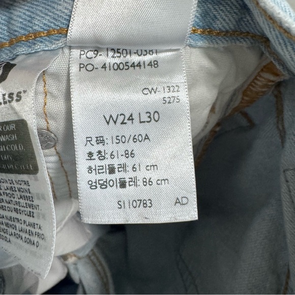 Women’s 501 Light Wash Straight Leg Denim Jeans Size 24 - Picture 14 of 16